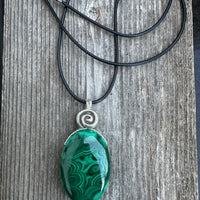 Malachite Necklace for Positivity, Psychic Growth and Amplifying Energy.