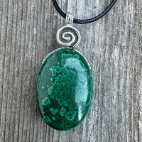 Malachite Necklace for Positivity, Psychic Growth and Amplifying Energy.