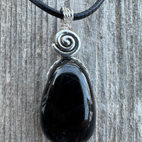 Hypersthene Pendant - Magical Stone to Develop Psychic Abilities