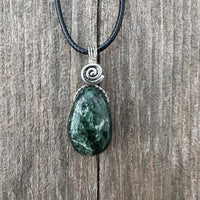 Seraphinite For Enlightenment and Opening Chakras. Swirl Signifies Consciousness