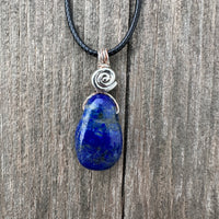 Lapis Lazuli for Protection & Finding Your Truths. Great Stone for Connecting to Higher Realms