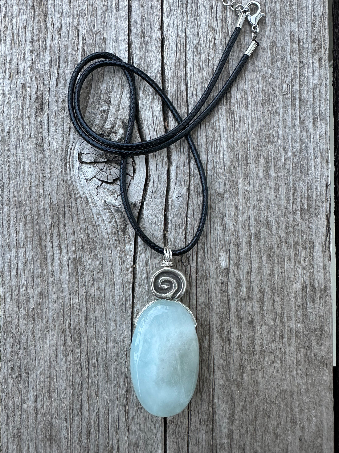 Aquamarine Necklace for Release, Peace and Courage.