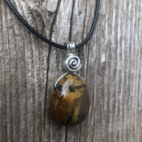 Tiger Eye for Decision Maker, Releasing Fear and Awakening Psychic Abilities