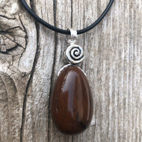 Mahogany Obsidian for Grounding. Sacral and Solar Plexus Chakra