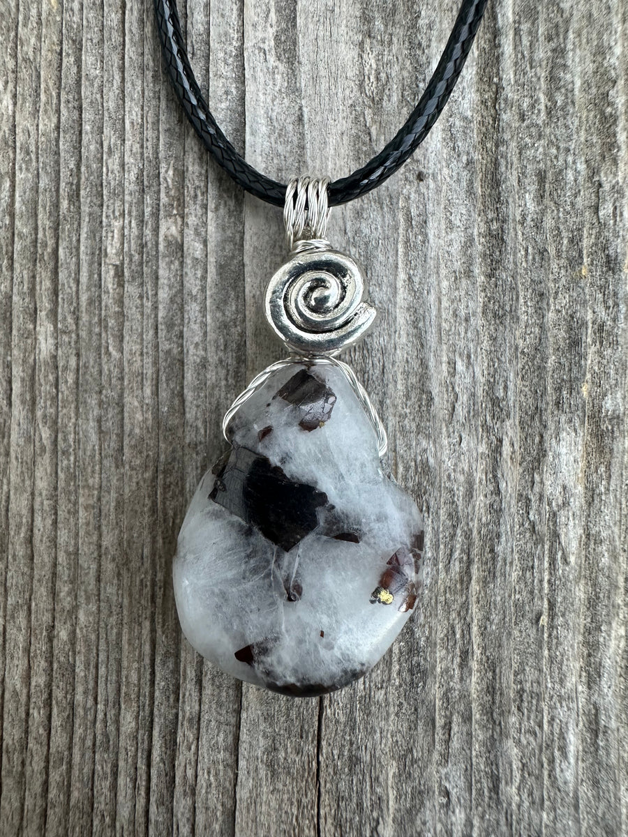 Siderite in Cryolite for Opening Chakras, Positivity, and Intuition. Swirl to Signify Consciousness. 18 inch Cable Included.