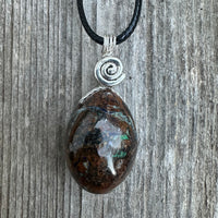 Zaranite for Awakening, Protection and Inner Peace. 18 inch Cable Included.