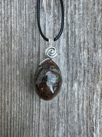 Zaranite for Awakening, Protection and Inner Peace. 18 inch Cable Included.