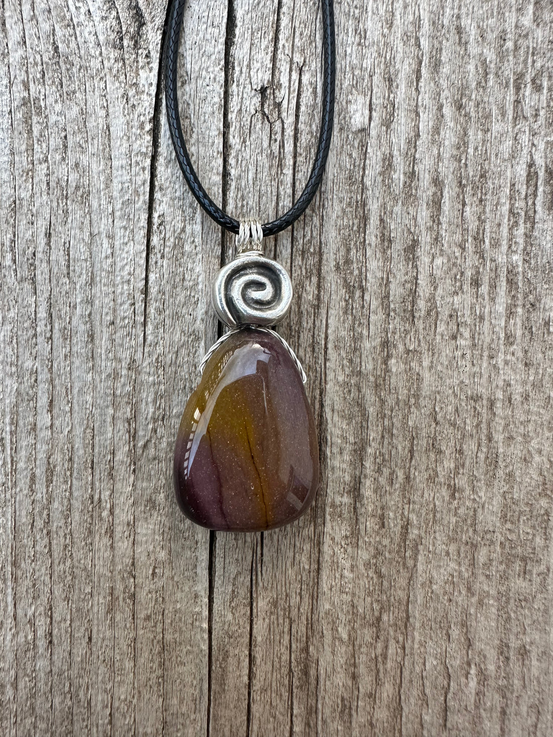 Mookaite Jasper for Options, Balance and New Experiences. Pewter Accent.