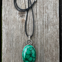 Malachite Necklace for Positivity, Psychic Growth and Amplifying Energy.