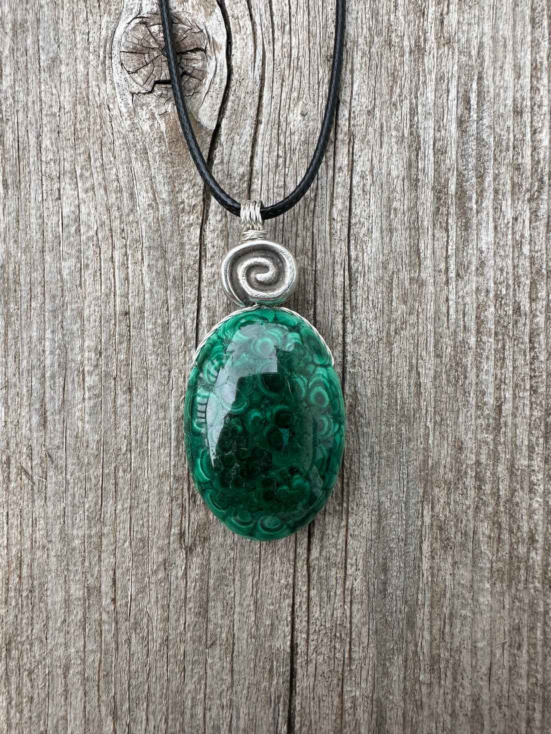 Malachite Necklace for Positivity, Psychic Growth and Amplifying Energy.