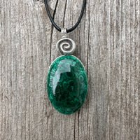 Malachite Necklace for Positivity, Psychic Growth and Amplifying Energy.