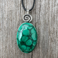 Malachite Necklace for Positivity, Psychic Growth and Amplifying Energy.