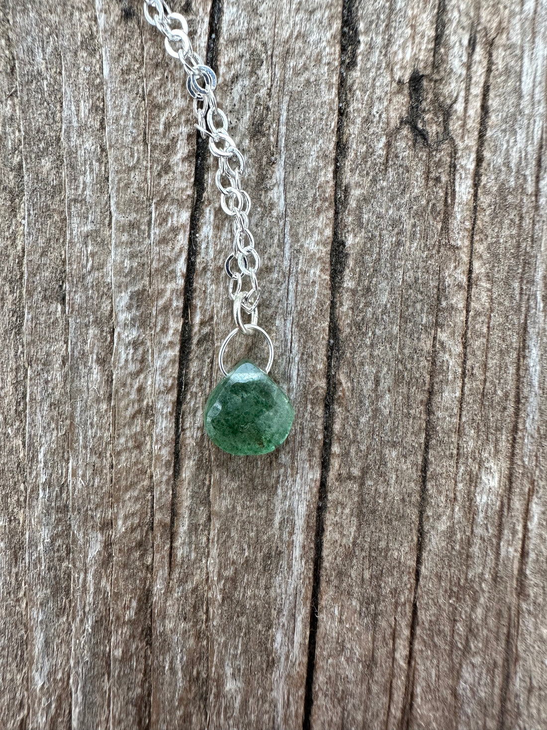 Green Quartz to Bring Positivity.