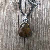 Tiger Eye for Decision Maker, Releasing Fear and Awakening Psychic Abilities