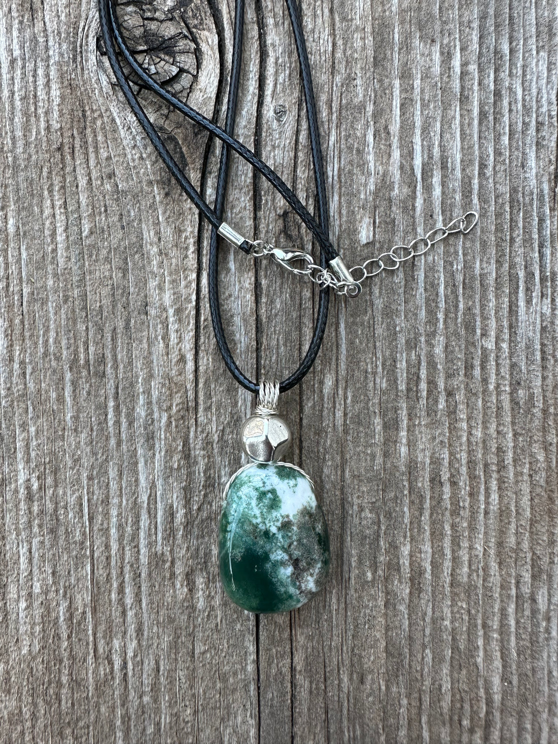 Tree Agate for Grounding and Balance.