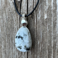 Rainbow Moonstone for New Beginnings, Intuition and Protection.