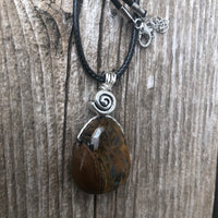 Tiger Eye for Decision Maker, Releasing Fear and Awakening Psychic Abilities
